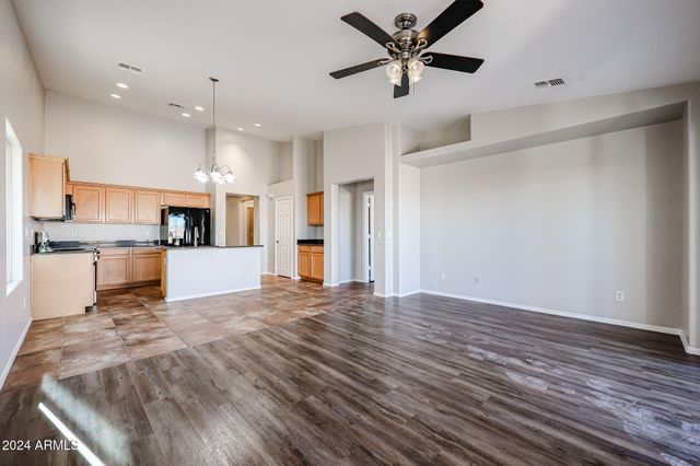 41208 W BRAVO Drive, Maricopa, AZ 85138