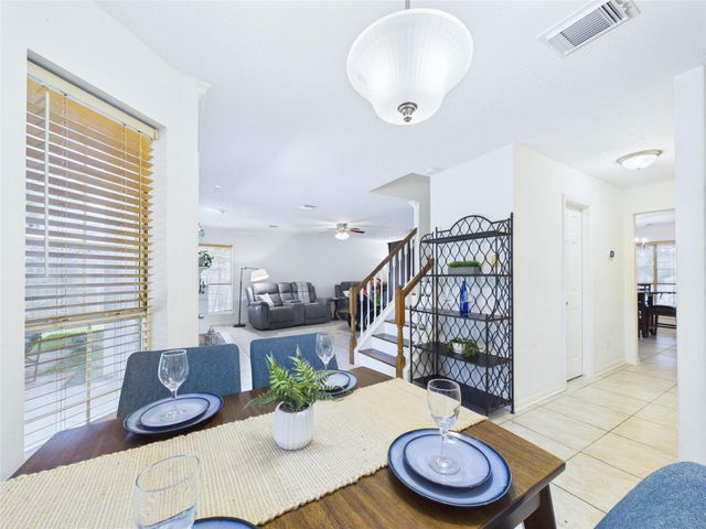 2815 Village Dale Avenue, Houston, TX 77059
