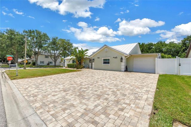 3514 69TH STREET W, Bradenton, FL 34209