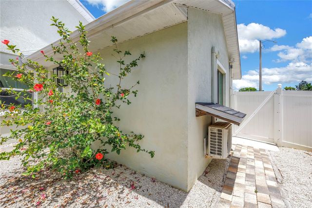3514 69TH STREET W, Bradenton, FL 34209