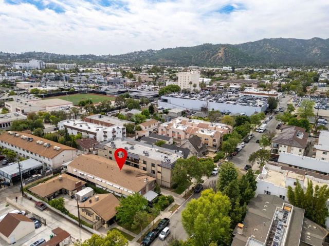 300 E Garfield Avenue, Glendale, CA 91205