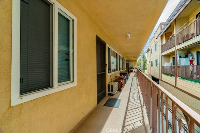 300 E Garfield Avenue, Glendale, CA 91205