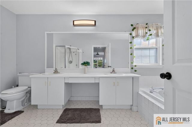 38 Cornell Drive, East Brunswick, NJ 08816