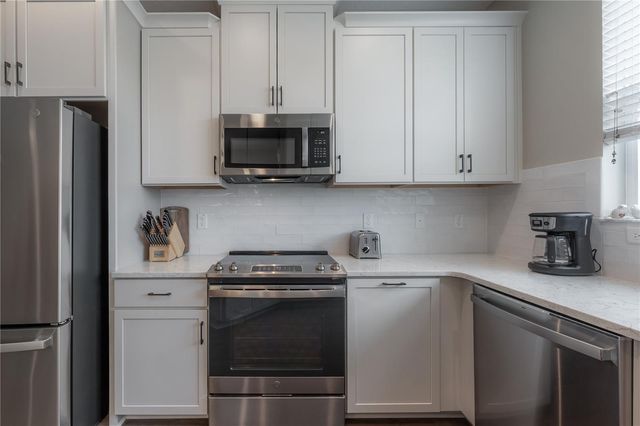 2469 STAPLEFORD PLACE, Wesley Chapel, FL 33543