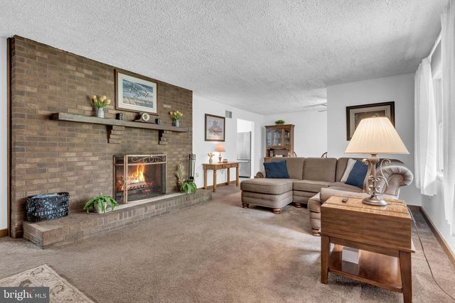 7143 RACE RD, Hanover, MD 21076