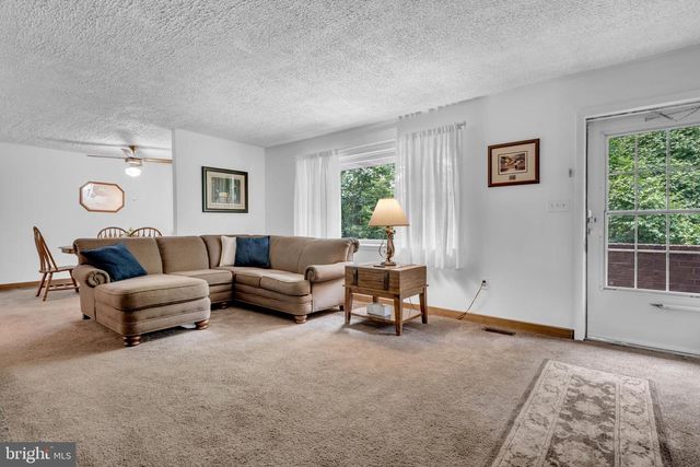 7143 RACE RD, Hanover, MD 21076