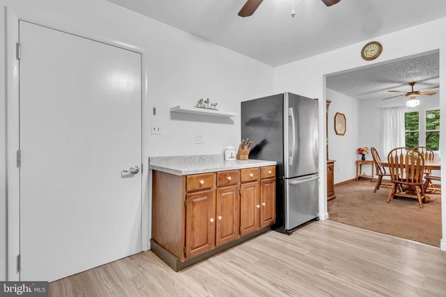 7143 RACE RD, Hanover, MD 21076