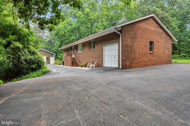 7143 RACE RD, Hanover, MD 21076