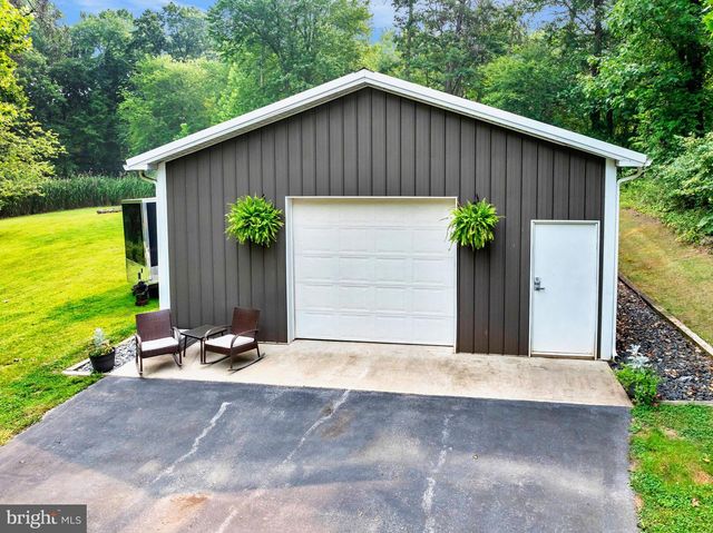 7143 RACE RD, Hanover, MD 21076