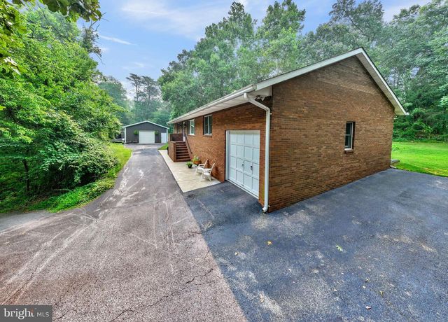 7143 RACE RD, Hanover, MD 21076