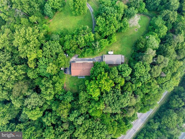 7143 RACE RD, Hanover, MD 21076