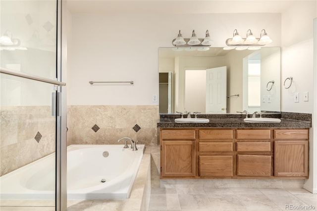 3914 S Dillon Way A, Aurora, CO 80014