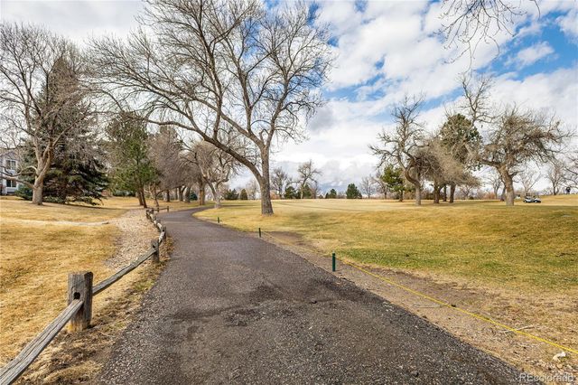 3914 S Dillon Way A, Aurora, CO 80014