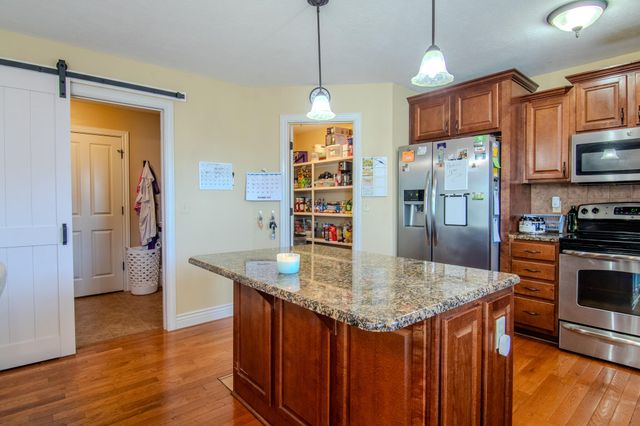 1515 S Natchez Road, Republic, MO 65738