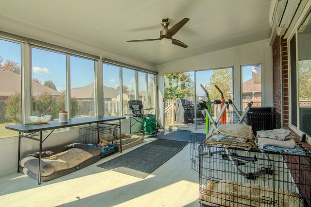 1515 S Natchez Road, Republic, MO 65738