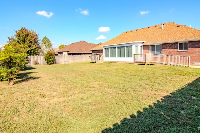 1515 S Natchez Road, Republic, MO 65738