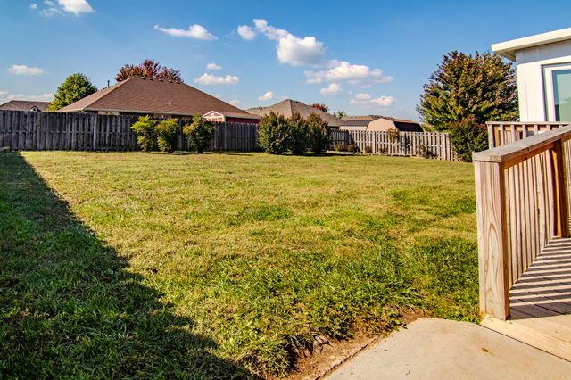 1515 S Natchez Road, Republic, MO 65738