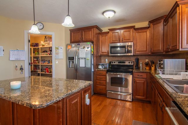 1515 S Natchez Road, Republic, MO 65738