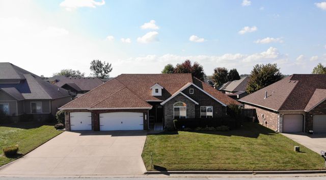 1515 S Natchez Road, Republic, MO 65738