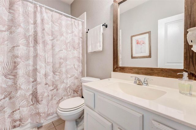 6614 Hunters Way Lane, Baytown, TX 77521