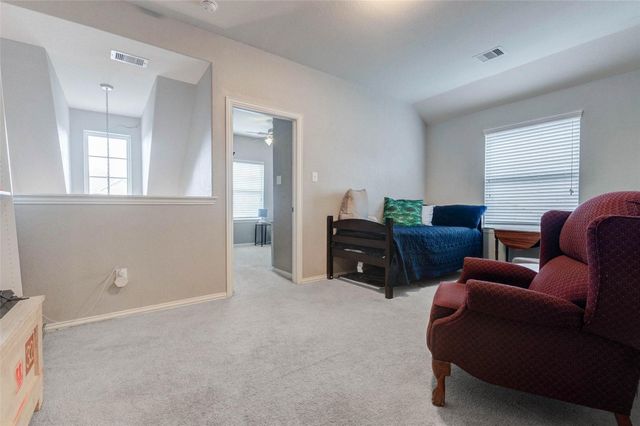 6614 Hunters Way Lane, Baytown, TX 77521