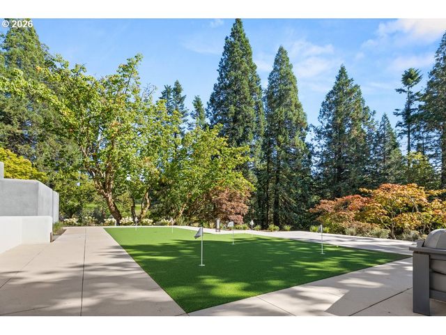 4855 Sw HEWETT Blvd, Portland, OR 97221