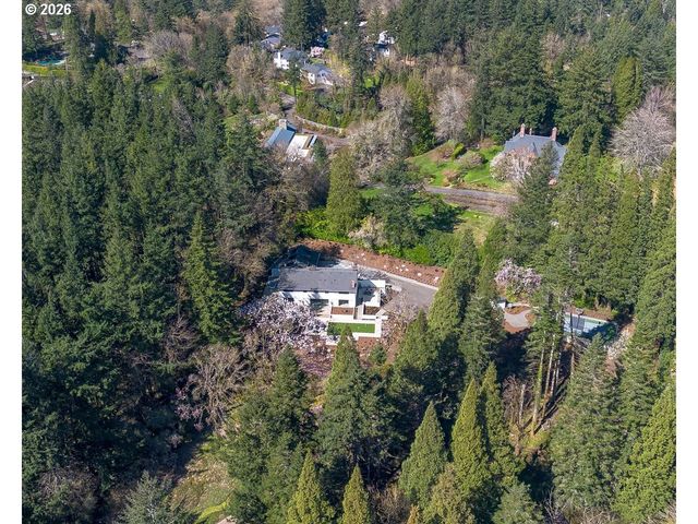 4855 Sw HEWETT Blvd, Portland, OR 97221