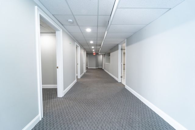 377 Shrewsbury St, Worcester, MA 01604