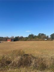 Lake Drive, Lumberton, NC 28358