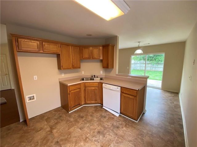 1103 Ryan Street, Bentonville, AR 72712