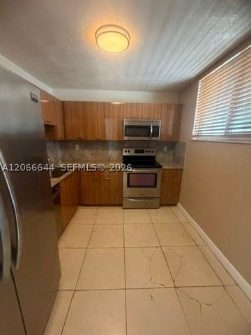 1666 West Ave 303, Miami Beach, FL 33139