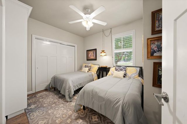 37 E Hurd Street 29, 33, 37, 41, Edmond, OK 73034