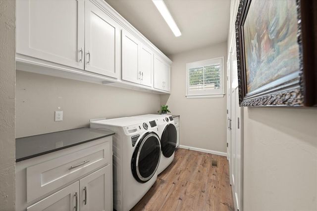 37 E Hurd Street 29, 33, 37, 41, Edmond, OK 73034