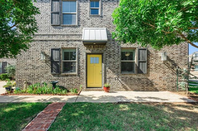37 E Hurd Street 29, 33, 37, 41, Edmond, OK 73034