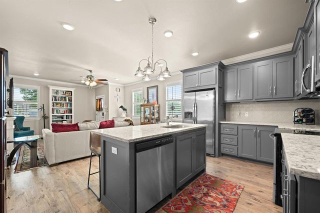 37 E Hurd Street 29, 33, 37, 41, Edmond, OK 73034