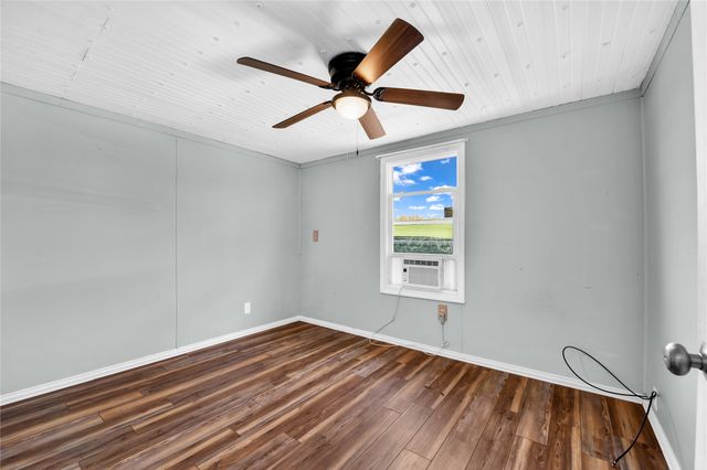 133 Chavez Trail, Weatherford, TX 76087