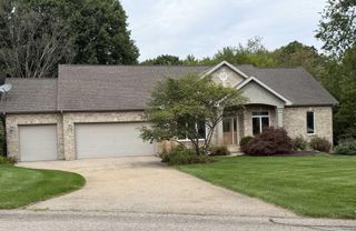 4786 Sunflower Ridge Drive NE, Ada, MI 49301