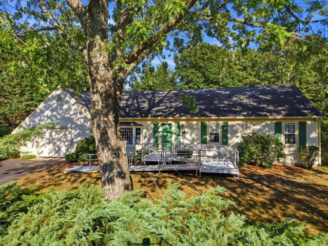 46 Four Seasons Drive, South Yarmouth, MA 02664