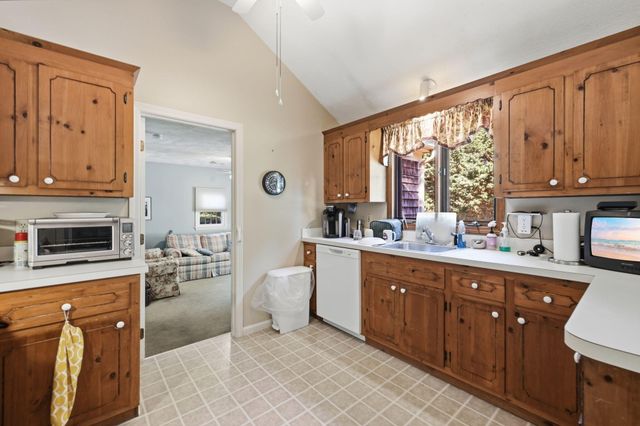46 Four Seasons Drive, South Yarmouth, MA 02664