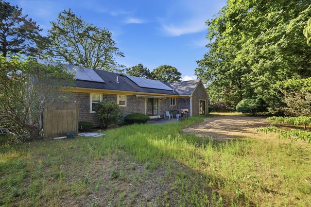 46 Four Seasons Drive, South Yarmouth, MA 02664