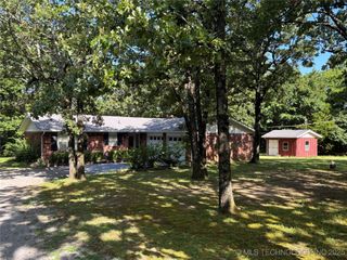 1581 S Woodland Road, Muskogee, OK 74403