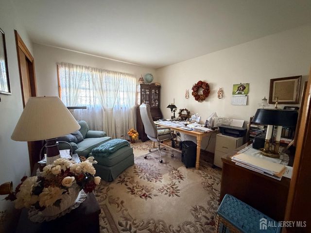 51 Adams Street, Edison, NJ 08820