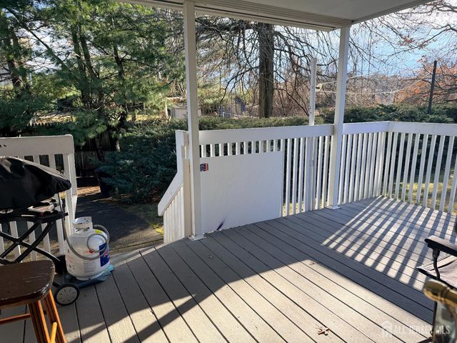 51 Adams Street, Edison, NJ 08820