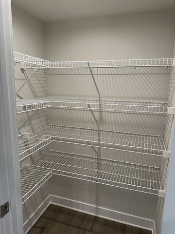 221 Pryor Dr, Gallatin, TN 37066