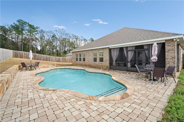 8186 Marigold N Loop, Semmes, AL 36575