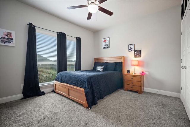 8186 Marigold N Loop, Semmes, AL 36575