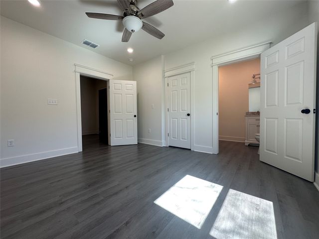 907 Davis Street S, Sulphur Springs, TX 75482