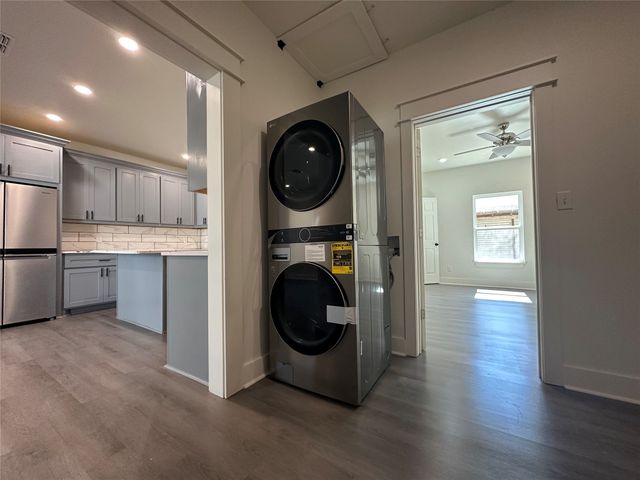 907 Davis Street S, Sulphur Springs, TX 75482