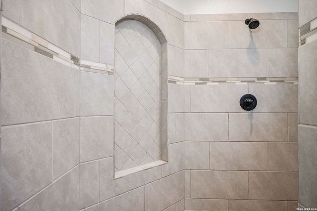 15214 Comanche Wolf, San Antonio, TX 78233