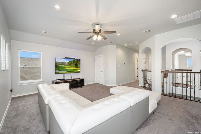 15214 Comanche Wolf, San Antonio, TX 78233